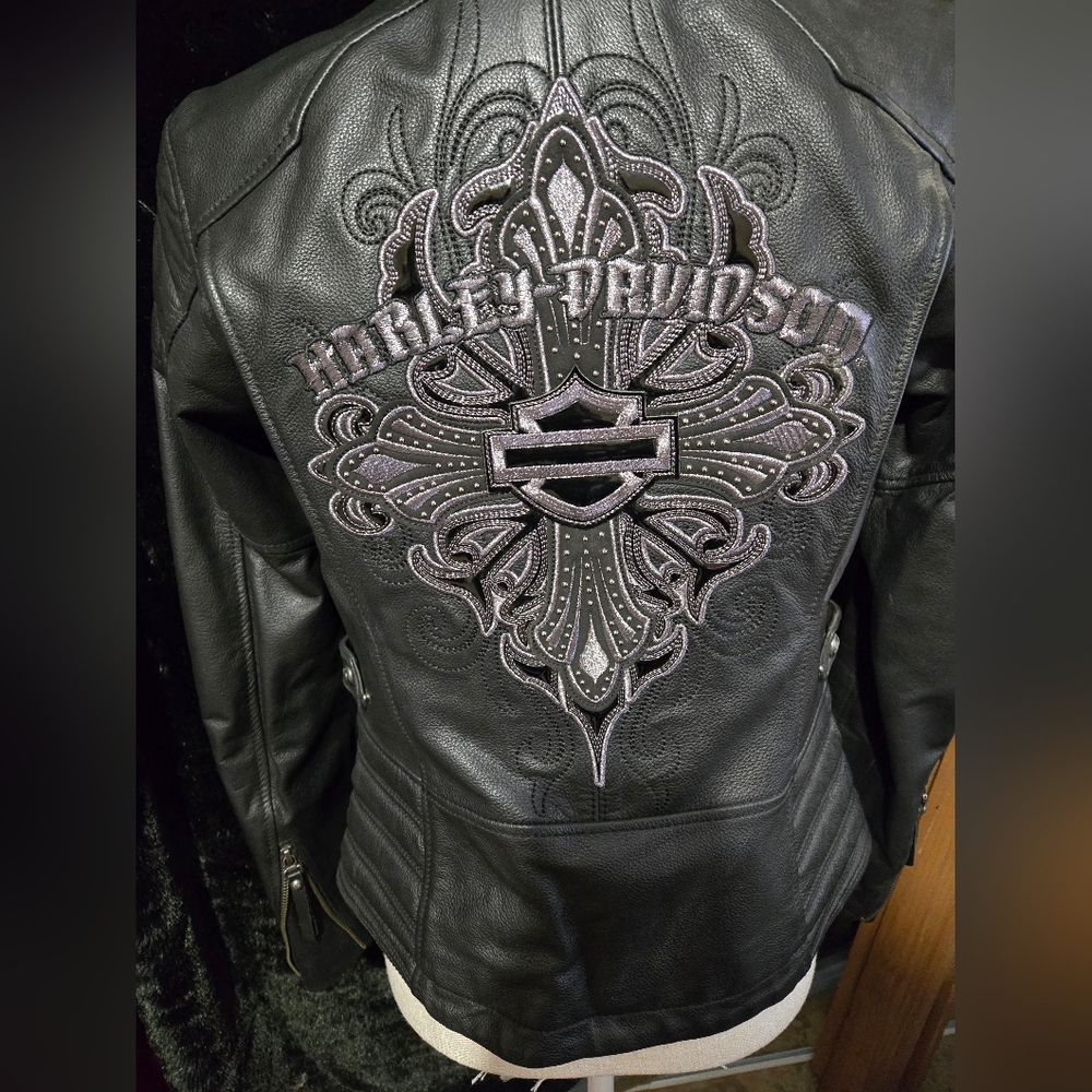 Harley-Davidson Black Leather Jacket With Detachable Zip Hoodie.